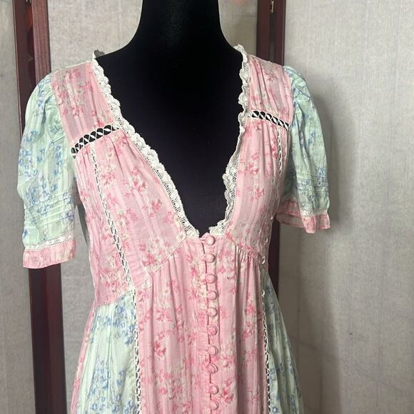 LOVESHACKFANCY NESSIE PANELLED LACE PRINT NWOT V NECK MAXI DRESS SZ 4 - Picture 6 of 10